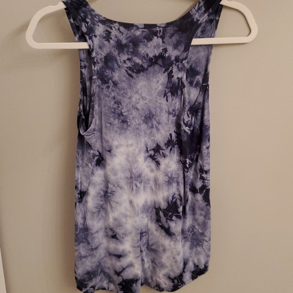 Tank top - Picture 3 of 4